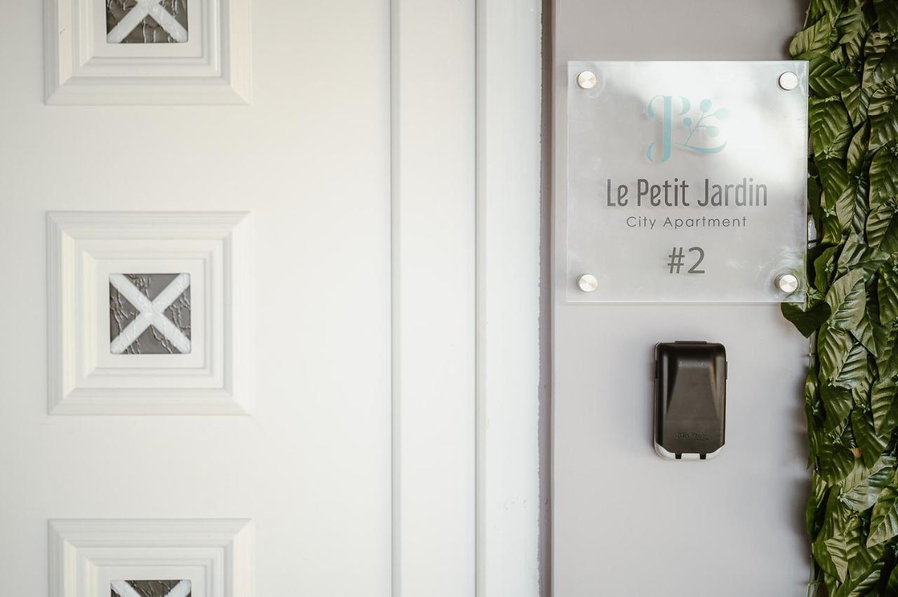 Le Petit Jardin #2 Apartman Vólosz Kültér fotó